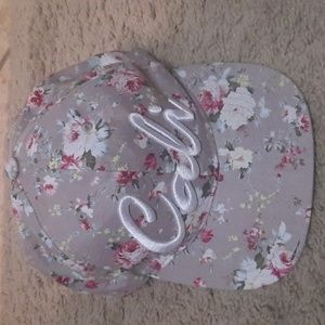Cali flower hat